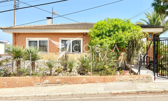 Resale - Villa  - Benijofar