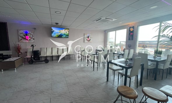 Resale - Commercial properties - Torrevieja