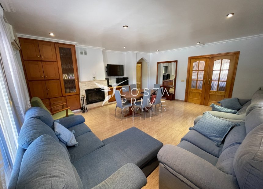 Resale - Villa  - Crevillente