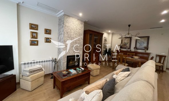 Resale - Townhouse / Semi - Elche