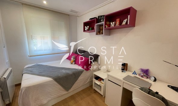 Resale - Townhouse / Semi - Elche