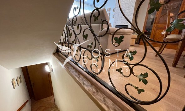 Resale - Townhouse / Semi - Elche