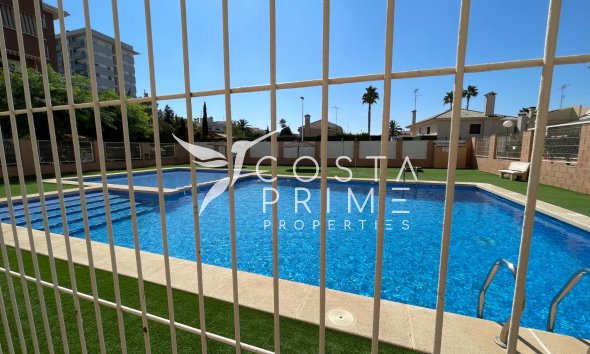 Resale - Townhouse / Semi - Elche