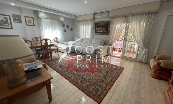 Reventa - Chalet / Villa - Guardamar del Segura