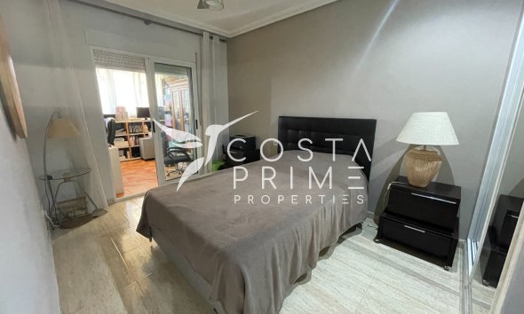 Reventa - Chalet / Villa - Guardamar del Segura