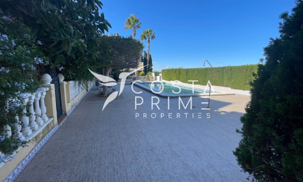 Reventa - Chalet / Villa - Guardamar del Segura