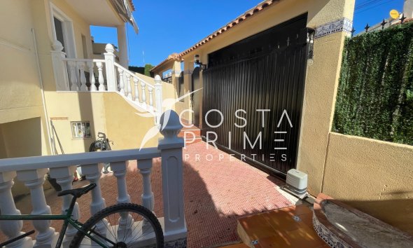 Reventa - Chalet / Villa - Guardamar del Segura