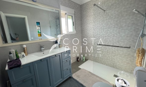 Reventa - Chalet / Villa - Guardamar del Segura