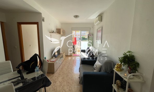 Resale - Apartment / Flat - Torrevieja