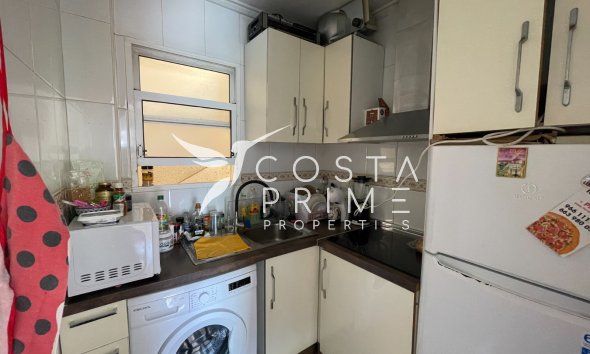 Resale - Apartment / Flat - Torrevieja