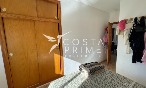 Resale - Apartment / Flat - Torrevieja