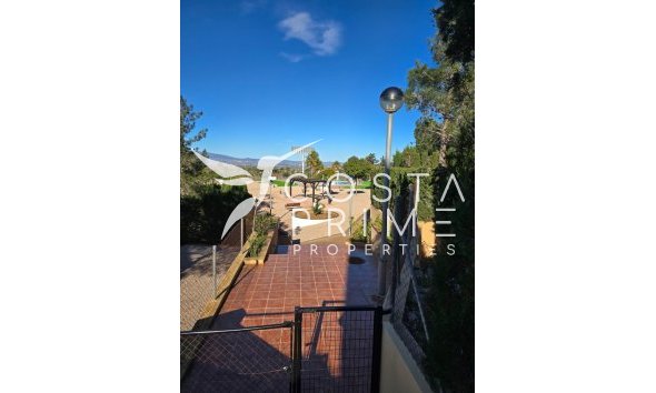 Resale - Villa  - Fuente Álamo