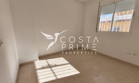 Resale - Townhouse / Semi - Rojales