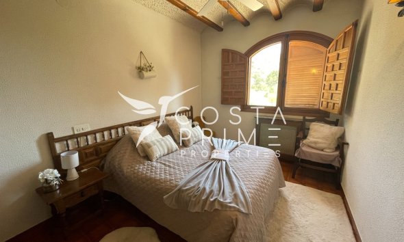 Újraértékesítés - Villa  - Elda
