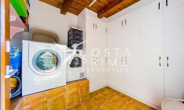 Resale - Villa  - Almoradí