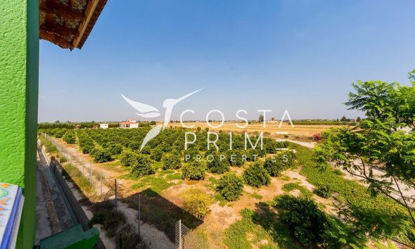 Resale - Villa  - Almoradí