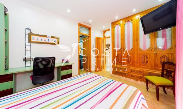 Resale - Villa  - Almoradí