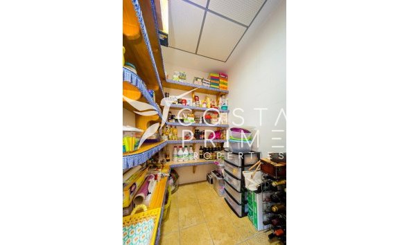 Resale - Villa  - Almoradí