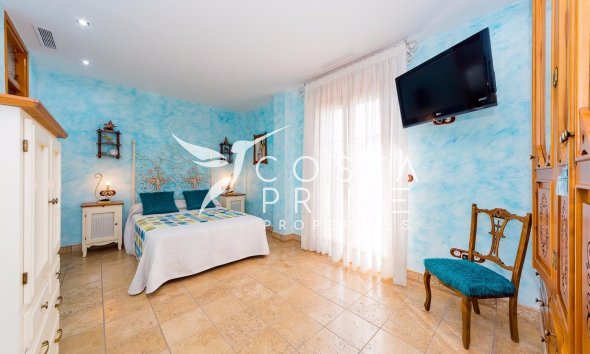 Resale - Villa  - Almoradí