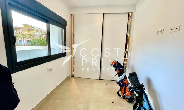 Resale - Apartment / Flat - Benijofar