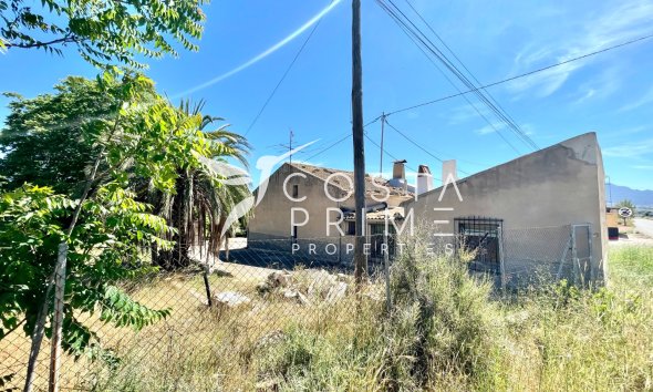 Resale - Villa  - La Romana