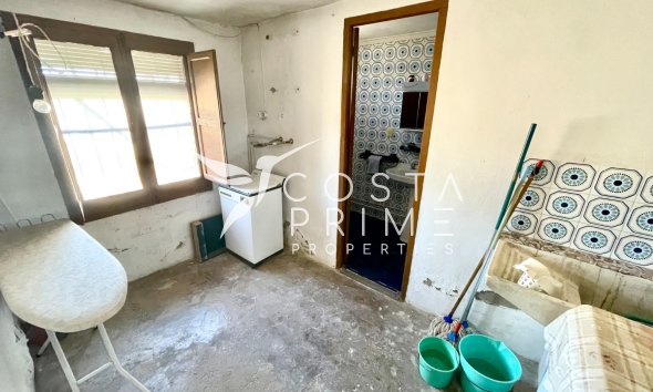 Resale - Villa  - La Romana