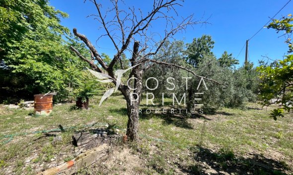 Resale - Villa  - La Romana