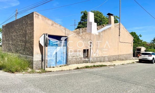 Resale - Villa  - La Romana