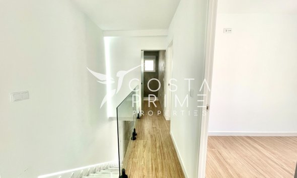 Resale - Townhouse / Semi - Daya Nueva