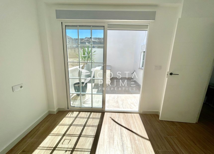 Resale - Townhouse / Semi - Daya Nueva