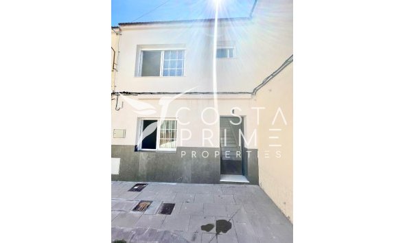 Resale - Townhouse / Semi - Daya Nueva