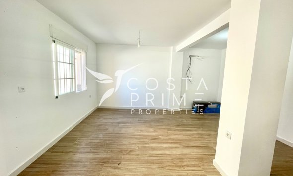 Resale - Townhouse / Semi - Daya Nueva