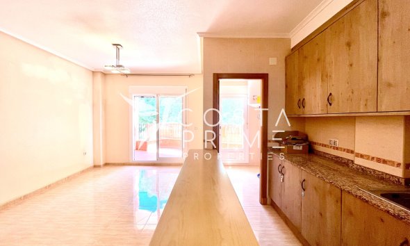 Resale - Apartment / Flat - Formentera del Segura