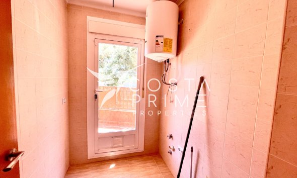 Resale - Apartment / Flat - Formentera del Segura