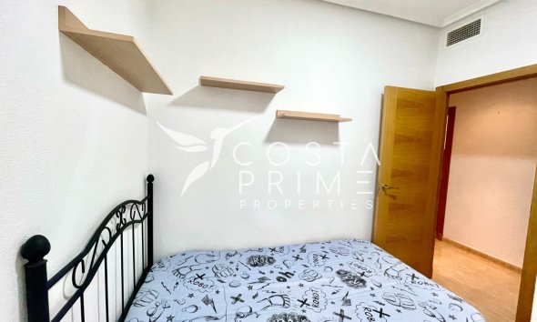 Resale - Apartment / Flat - Formentera del Segura