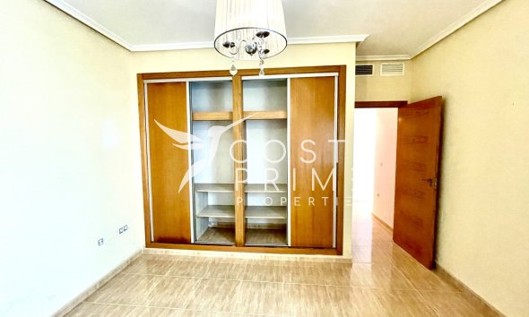 Resale - Apartment / Flat - Formentera del Segura