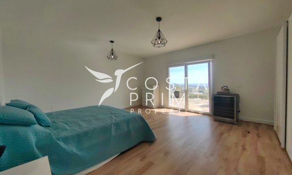 Odsprzedaż - Szalet - Calpe
