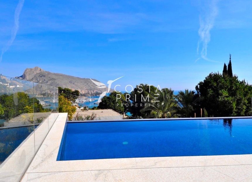 Resale - Villa  - Altea
