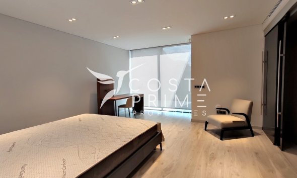 Resale - Villa  - Altea