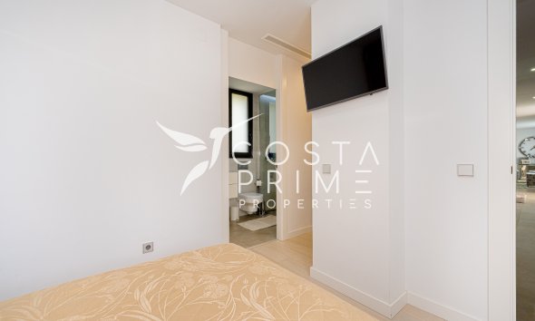 Reventa - Chalet / Villa - Finestrat