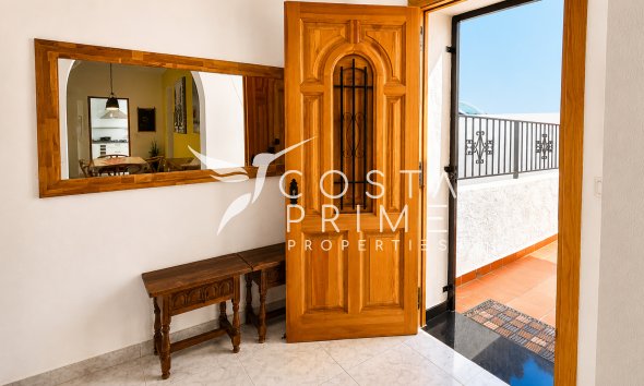 Resale - Villa  - Altea