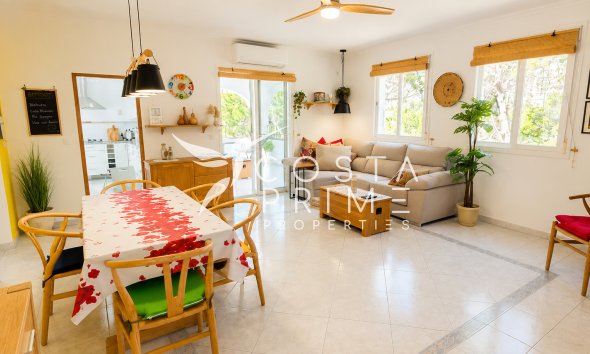 Resale - Villa  - Altea