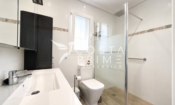 Resale - Townhouse / Semi - La Nucía