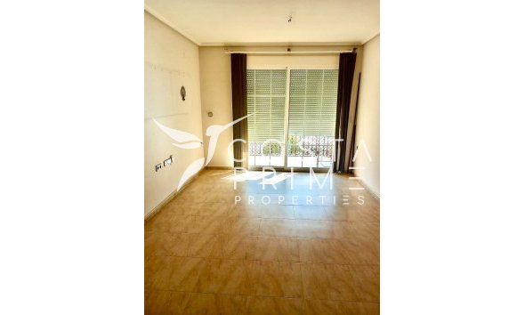Resale - Apartment / Flat - Almoradí
