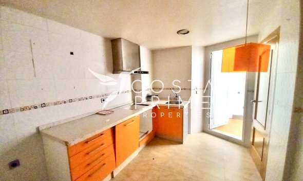 Resale - Apartment / Flat - Almoradí