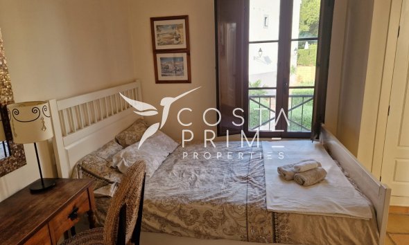 Resale - Apartment / Flat - Finestrat