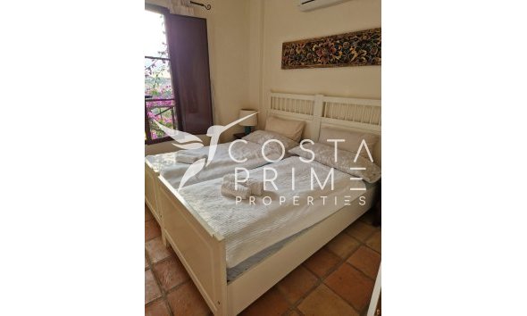Resale - Apartment / Flat - Finestrat
