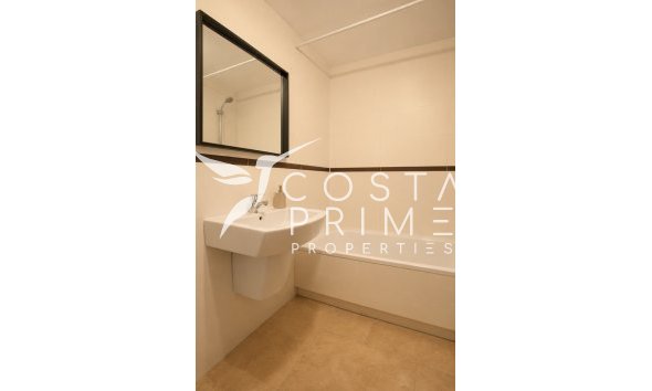 Újraértékesítés - Penthouse - Albir
