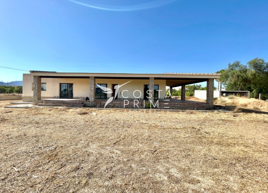 Reventa - Chalet / Villa - Elche
