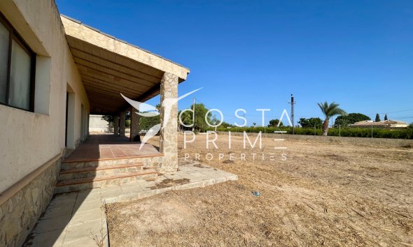 Reventa - Chalet / Villa - Elche